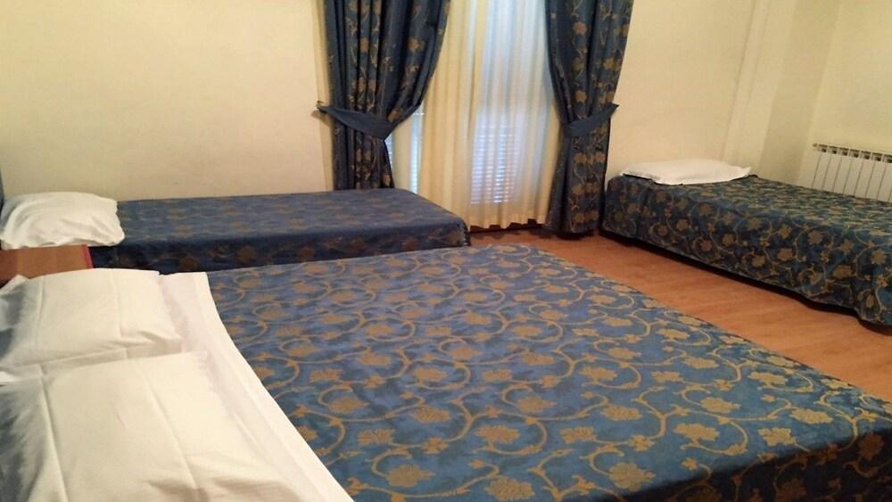 Hotel Altavilla Dieci Roma Dış mekan fotoğraf